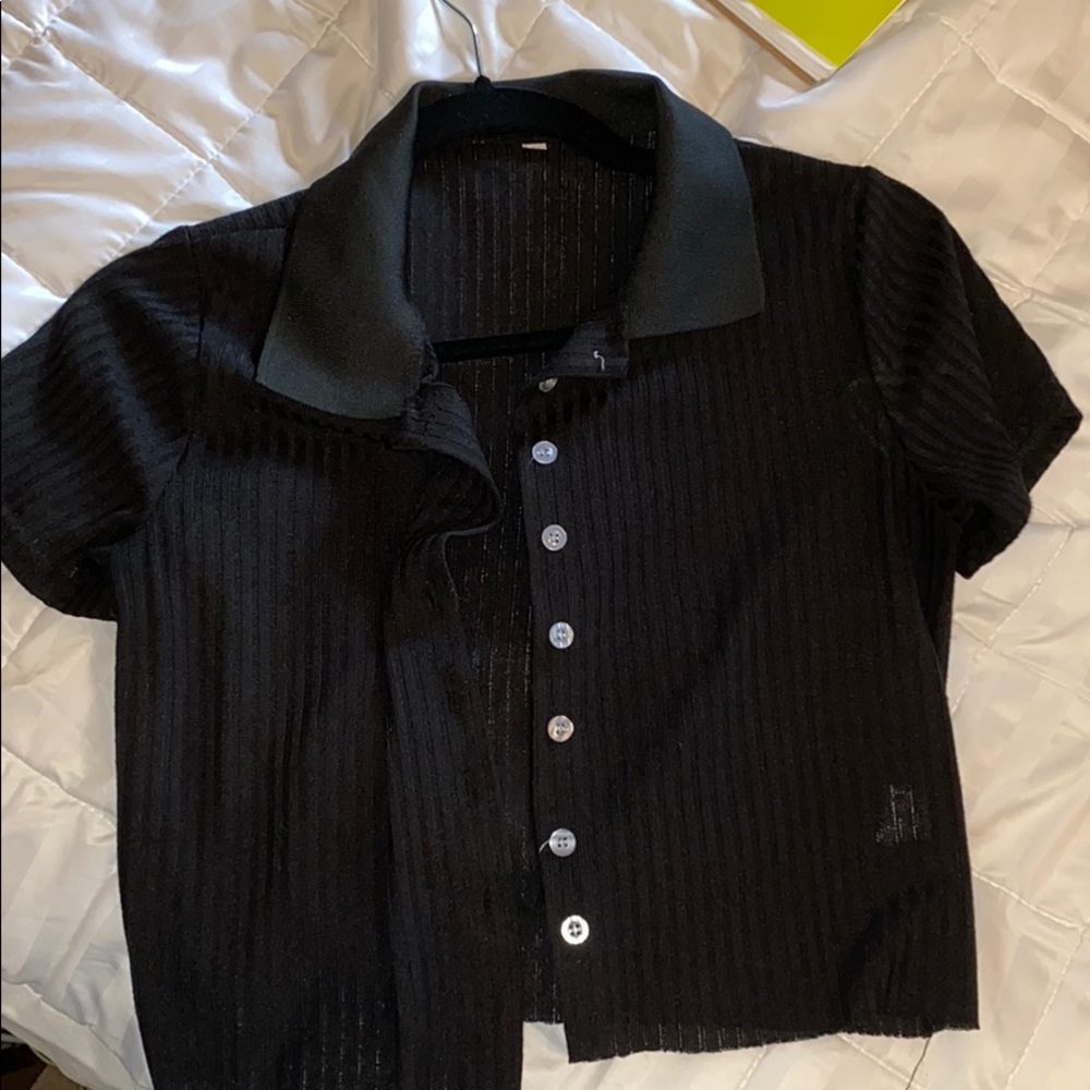 Black button up crop top